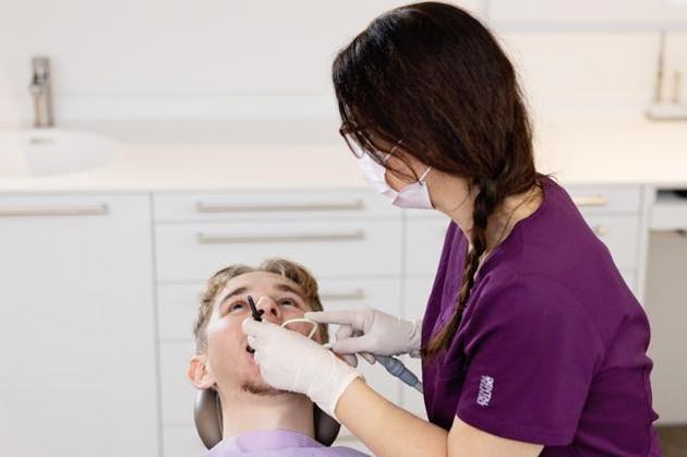 Fissurenversiegelung - Effektiver Schutz vor Karies